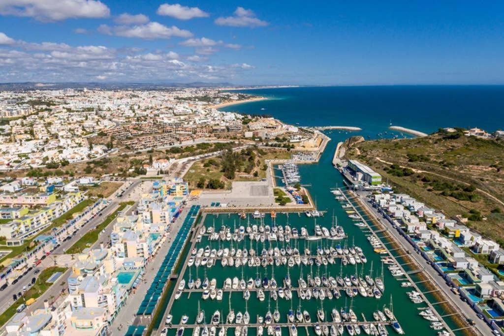 Marina Design T2 Apartamento *